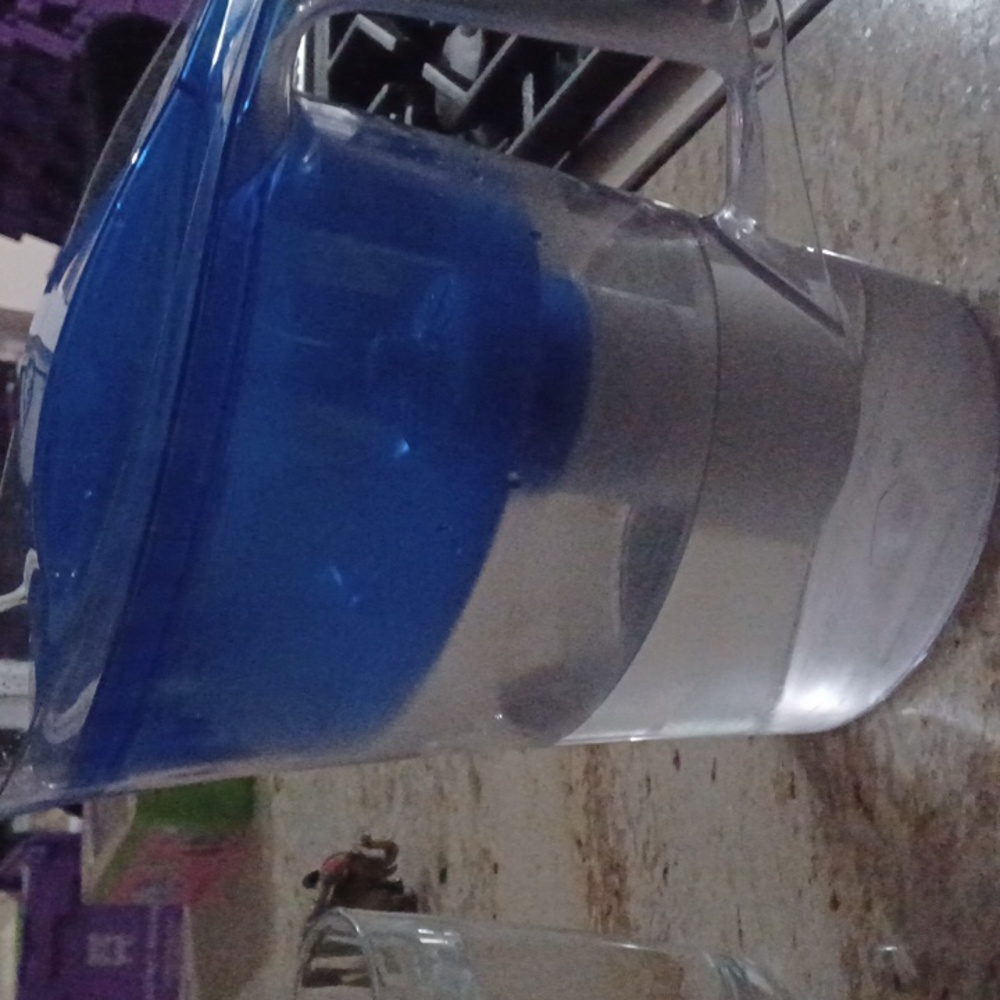 Water pitcher